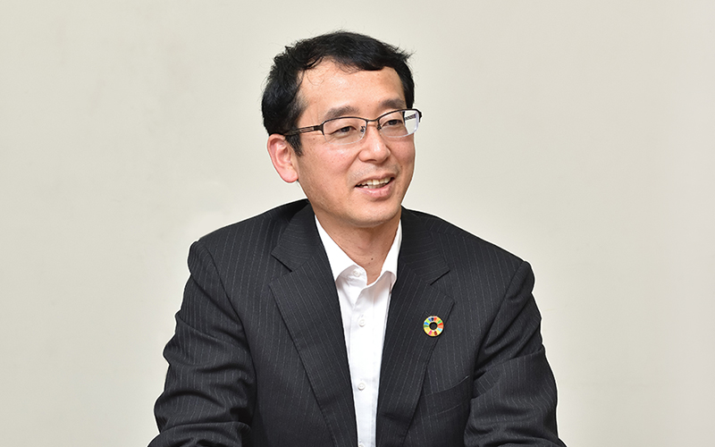 川本 祐二 氏